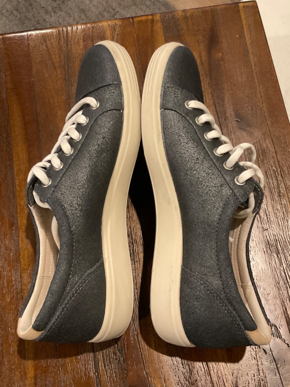 Ecco Soft 7 Sneaker Silver Heavy Suede Size EU40 / US 9-9.5 - Picture 6 of 8